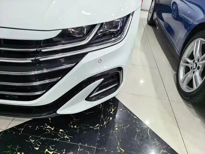 FAW-Volkswagen CC 2021 model 380TSI Striking Edition 3