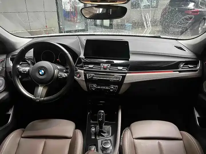 BMW X2 2023 sDrive25i M Sports Night Edition 12