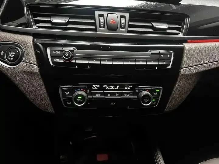 BMW X2 2023 sDrive25i M Sports Night Edition 5