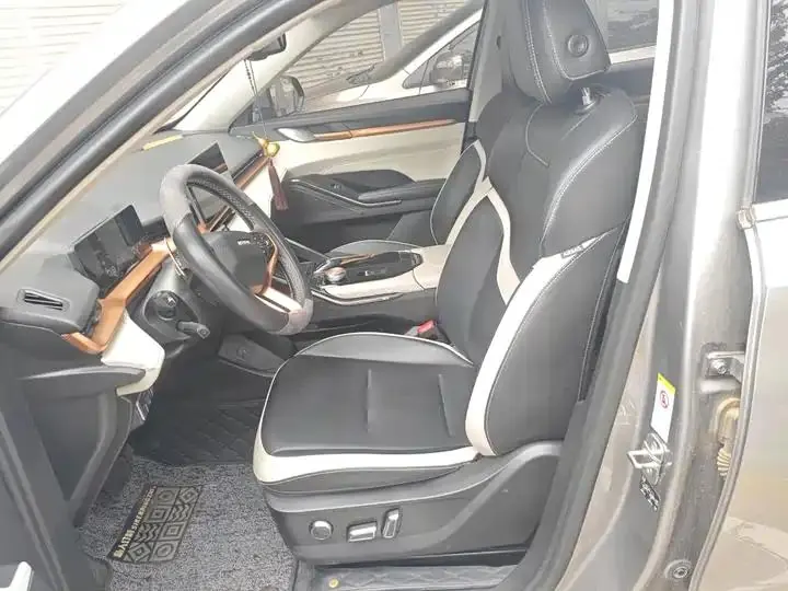 Haval H6 2021 third-generation 1.5T automatic two-wheel-drive Supreme 12