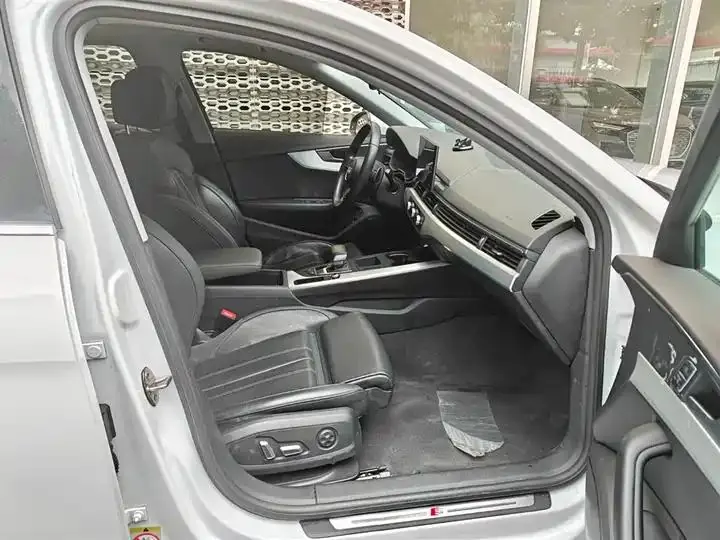 Audi A4L 2024 40 TFSI Fashion Dynamic 10
