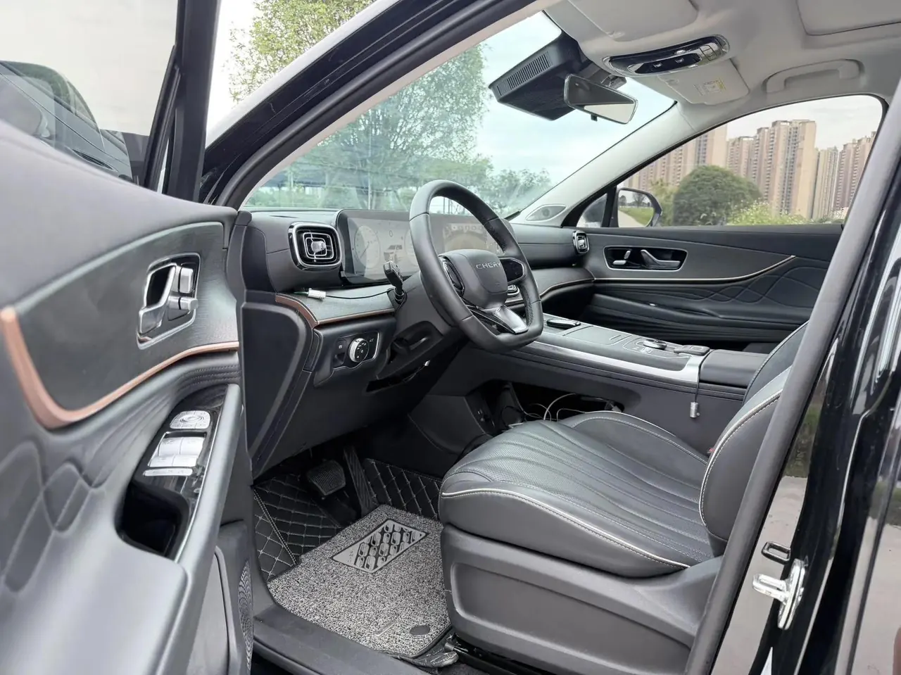 Ruihu 9 2023 2.0T Automatic Two-Drive Premium Edition 7 4