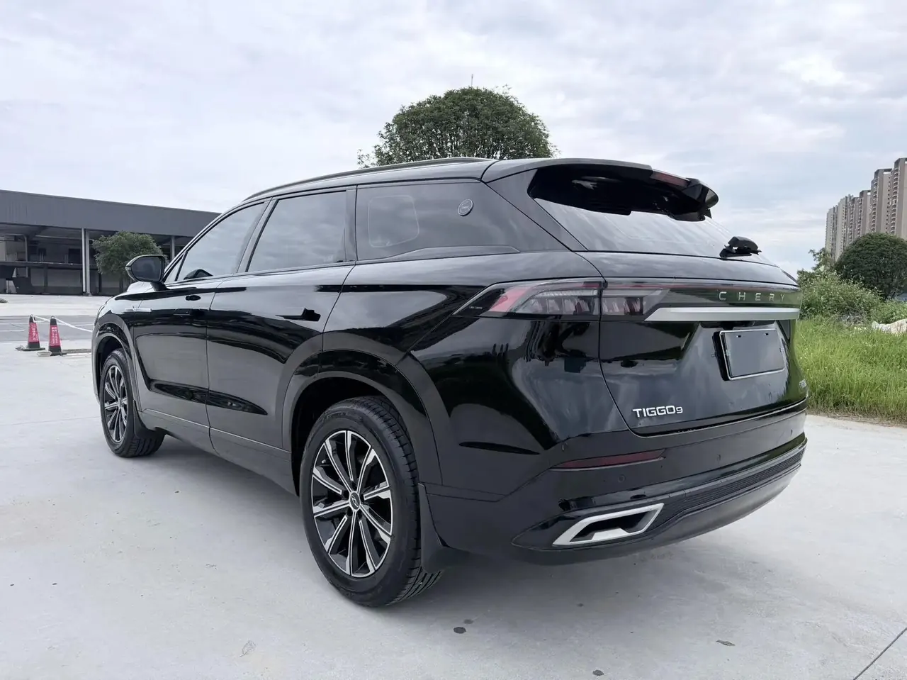 Ruihu 9 2023 2.0T Automatic Two-Drive Premium Edition 7 7