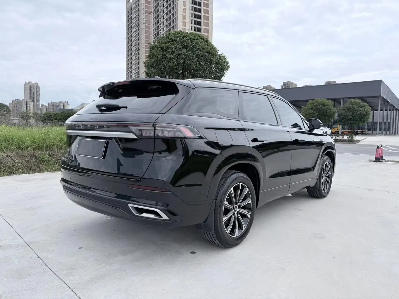 Ruihu 9 2023 2.0T Automatic Two-Drive Premium Edition 7 9
