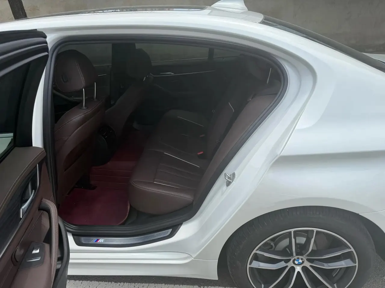 BMW 5 New Energy 2021 535Le Deluxe Suit 5