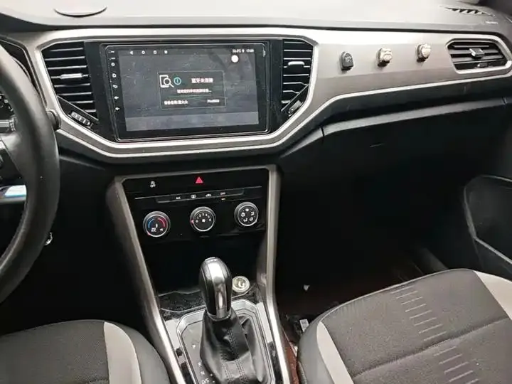 T-ROC Tange 2020 280TSI DSG Two-Drive Elite Model 13
