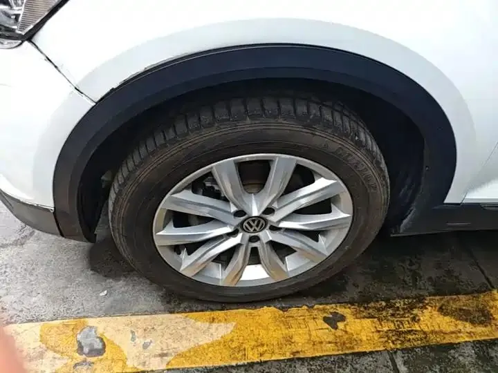 T-ROC Tange 2020 280TSI DSG Two-Drive Elite Model 23