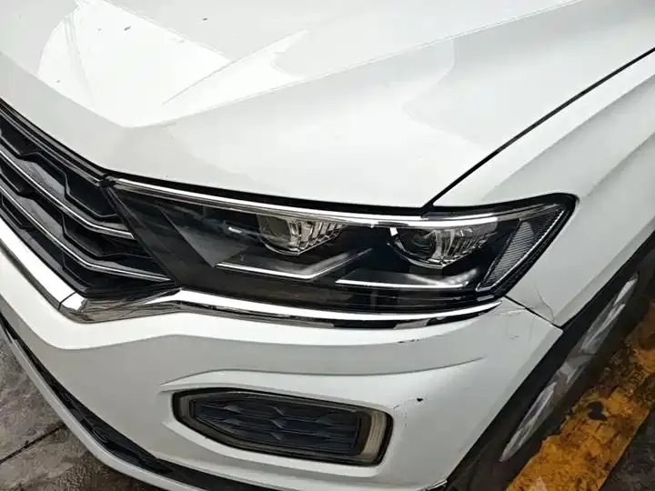 T-ROC Tange 2020 280TSI DSG Two-Drive Elite Model 24