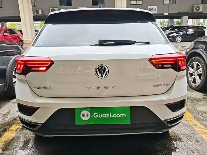 T-ROC Tange 2020 280TSI DSG Two-Drive Elite Model 6
