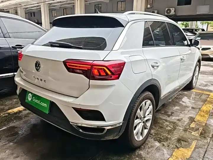 T-ROC Tange 2020 280TSI DSG Two-Drive Elite Model 7