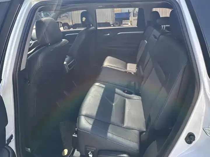 Highlander 2021 2.0T 4-wheel Knight Edition 7 9