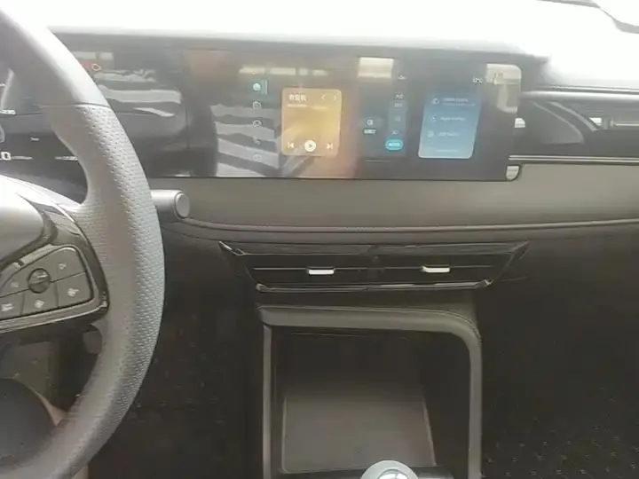 Roewe i5 2023 1.5L Manual Comfortable Edition 13