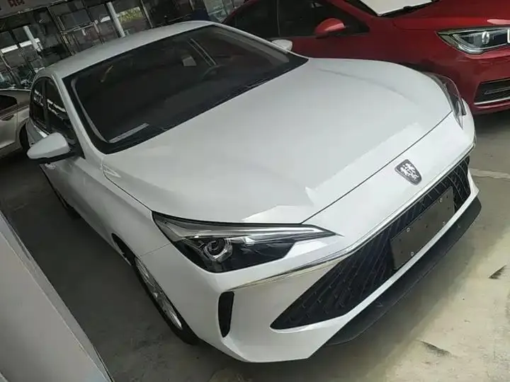 Roewe i5 2023 1.5L Manual Comfortable Edition 4
