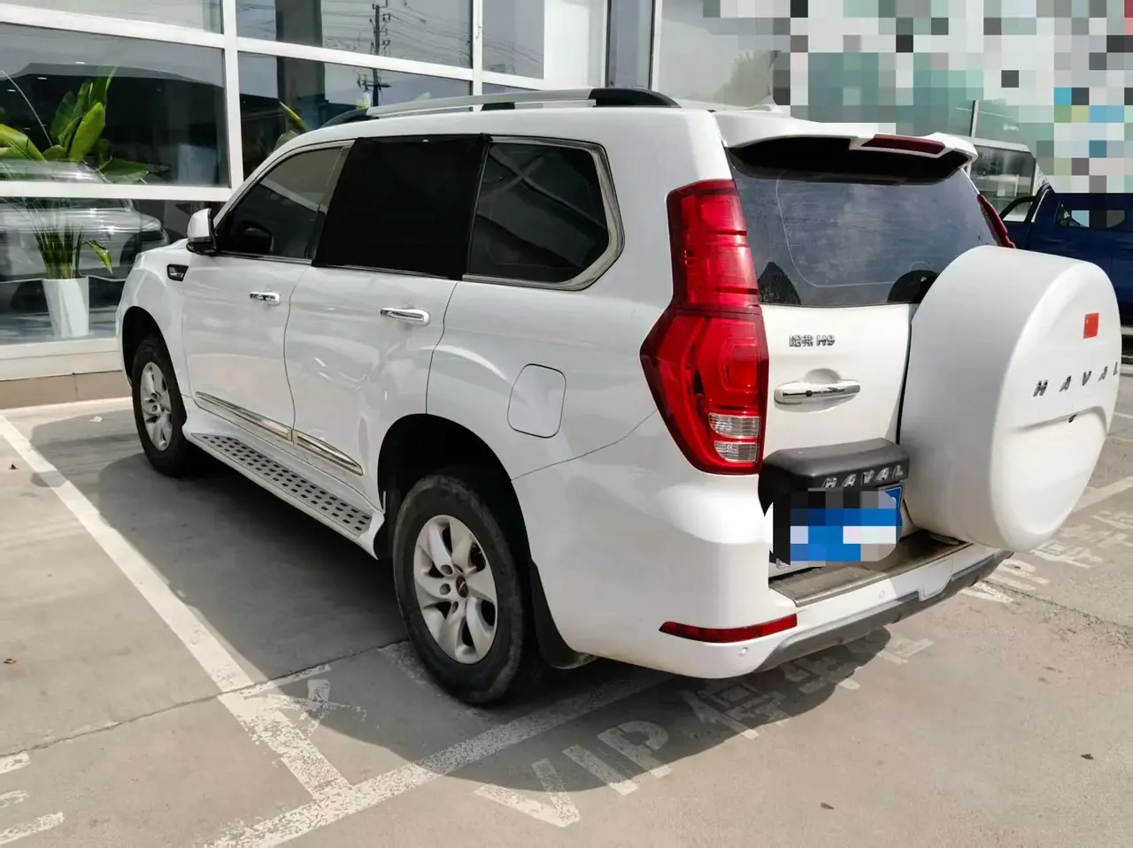 Haval H9 2020 2.0T Gasoline Four-wheel Drive Comfortable 7 Seat 4