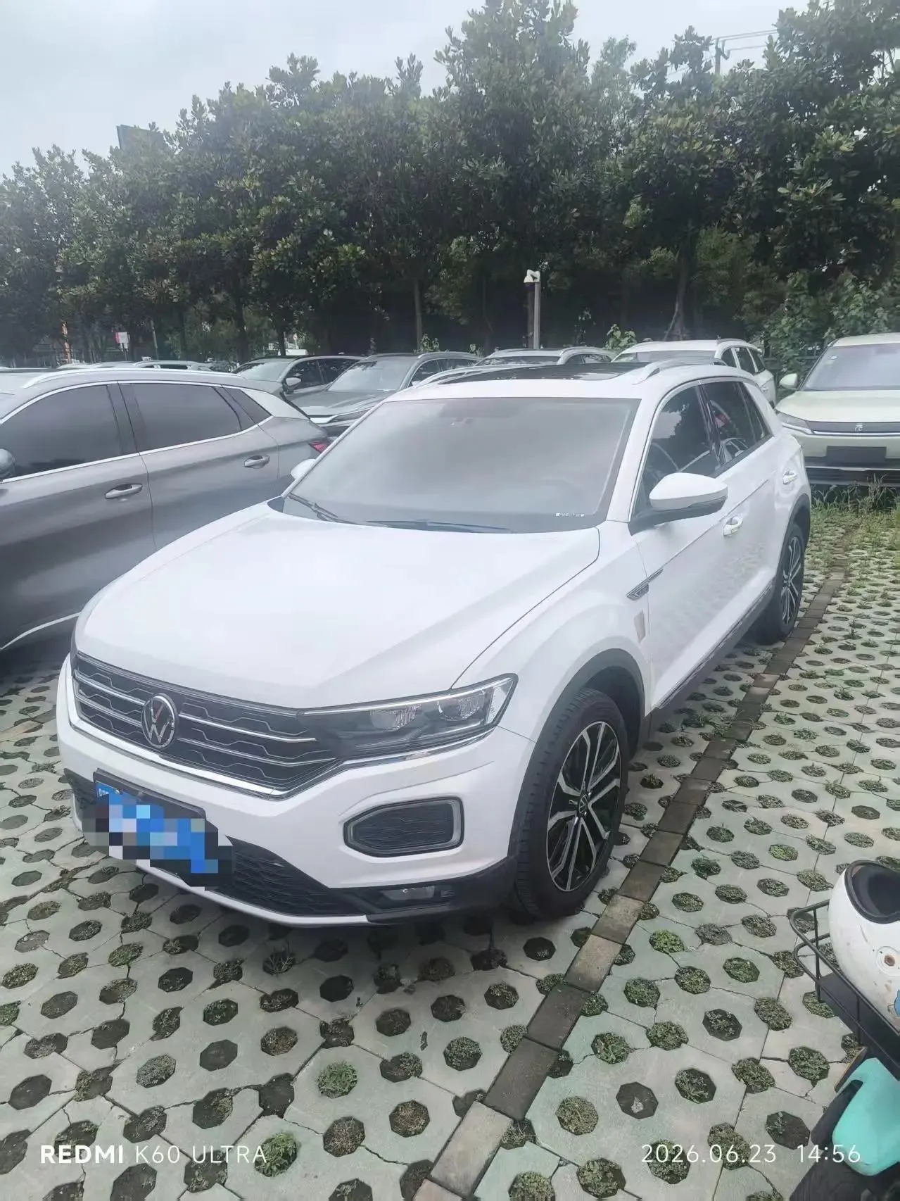 T-ROC 2021 280TSI DSG Front-Wheel-Drive Comfort Smart Connect Edition - View 1