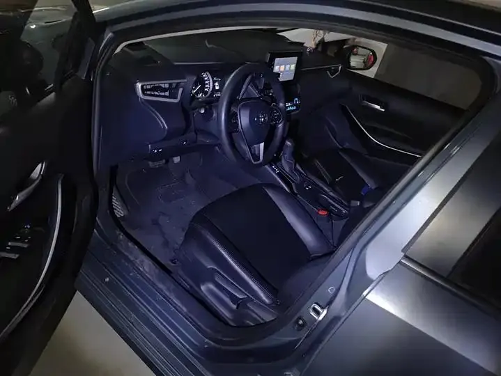 Corolla 2022 Double Engine 1.8L E-CVT Pioneer Edition 9