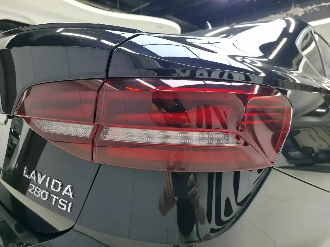 Lavida 2023 280TSI DSG Starry Full-Package Version 6