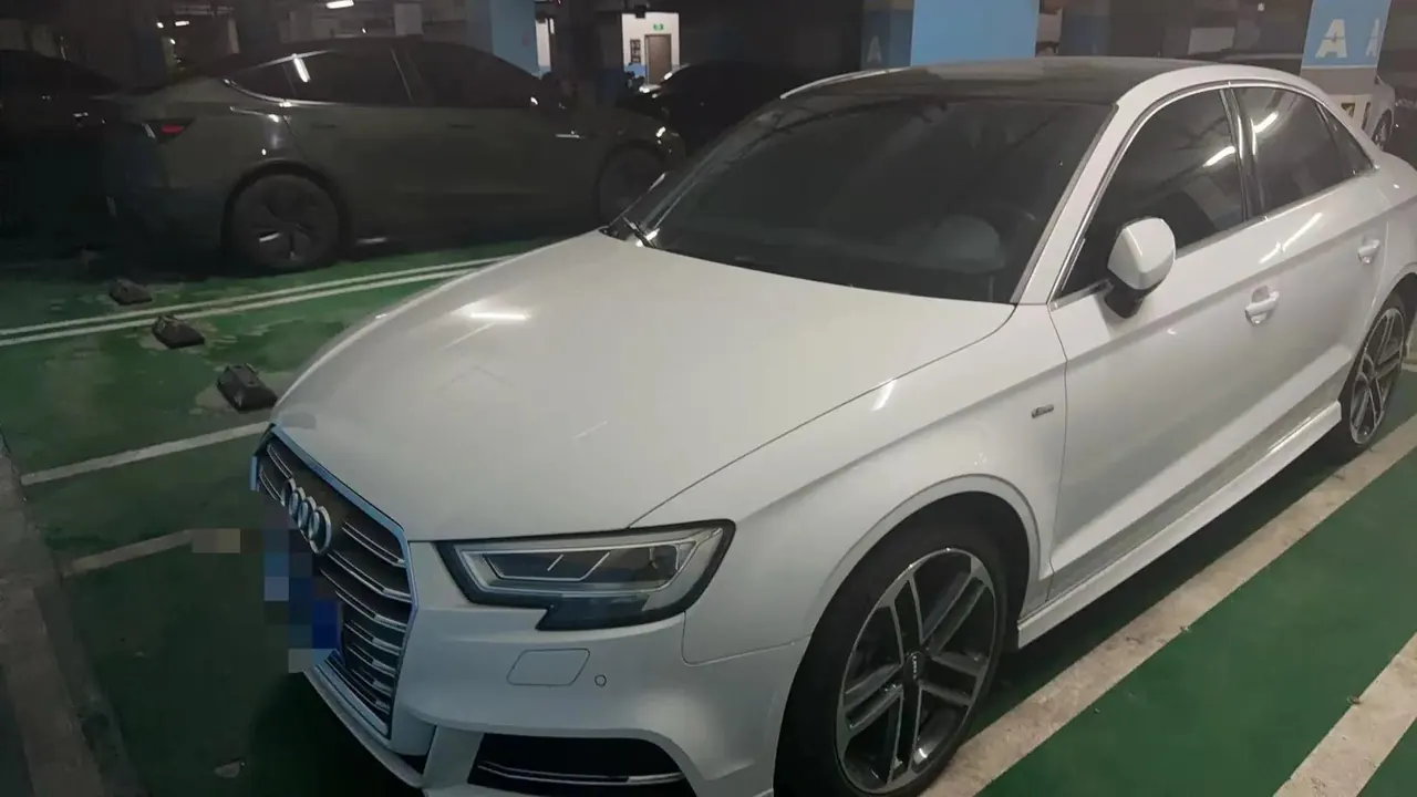 Audi A3 2020 Limousine 35 TFSI Sports Country V - View 1