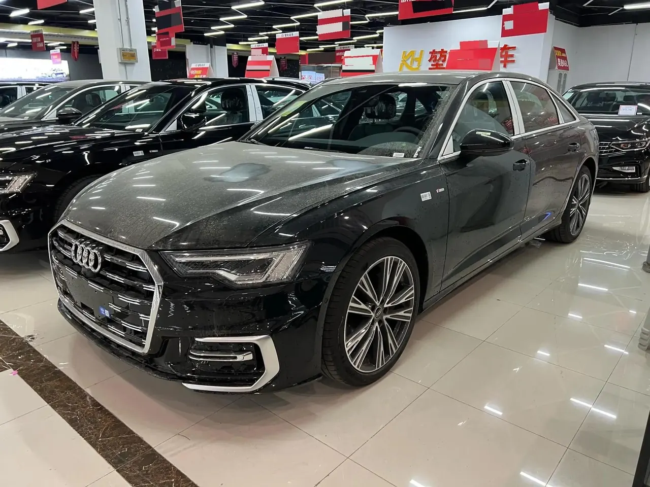 Audi 2026 A6L 2.0TFSI 45TFSI Quattro Selected Dynamic Automatic - View 1