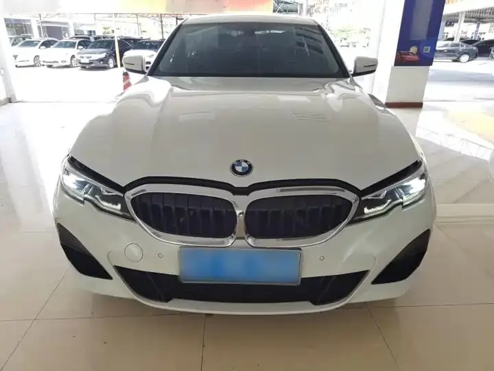 BMW 3 Series 2021 320Li M Sports Suit 24