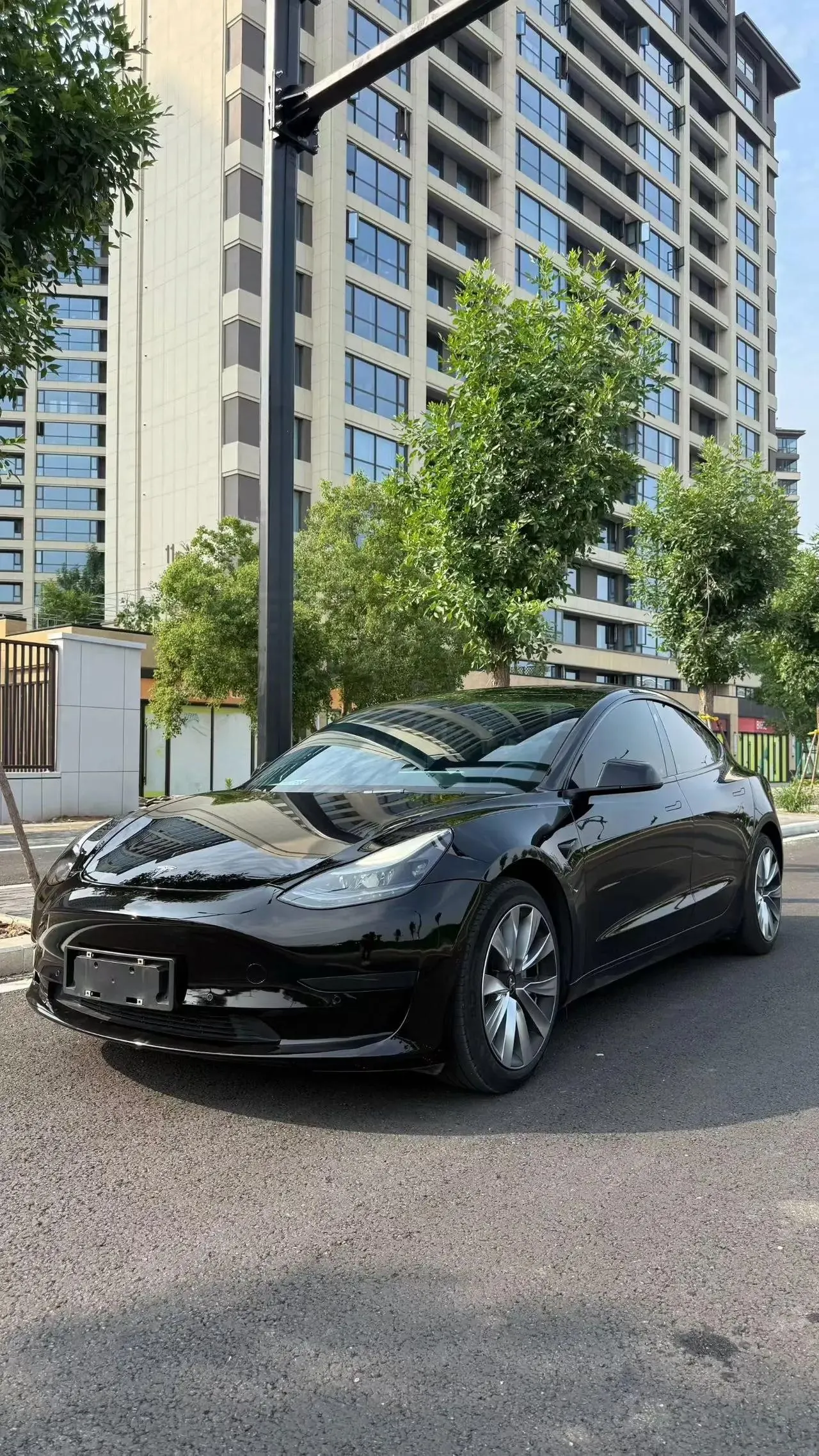 Open image lightbox: Model 3 2022 rear-wheel drive version