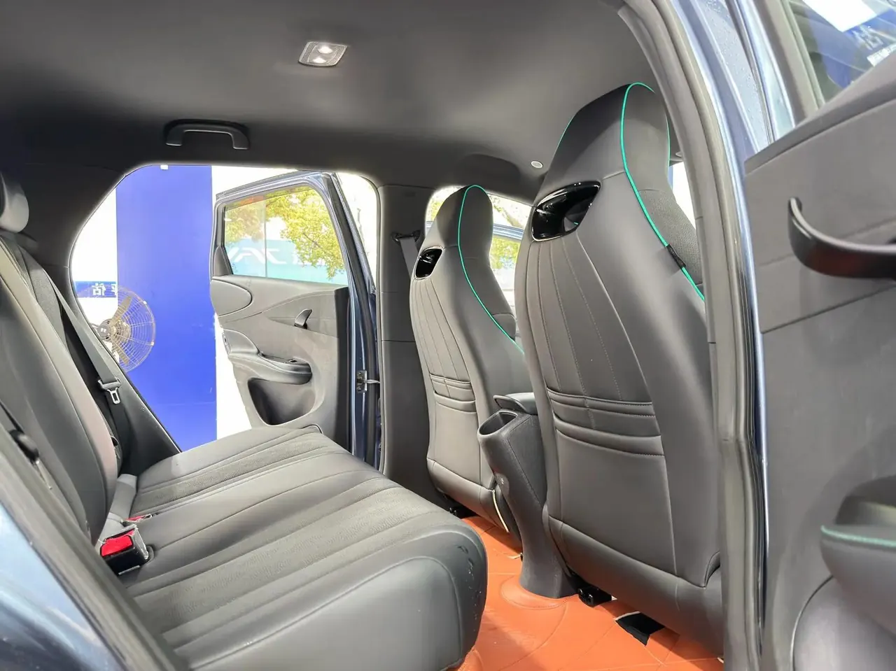 BYD 2023 Dolphin 420km Fashion Edition Automatic 15