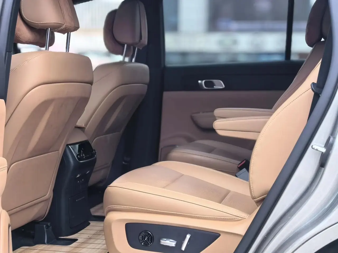 Li ONE 2021 Range-Extended 6-Seater Version 5