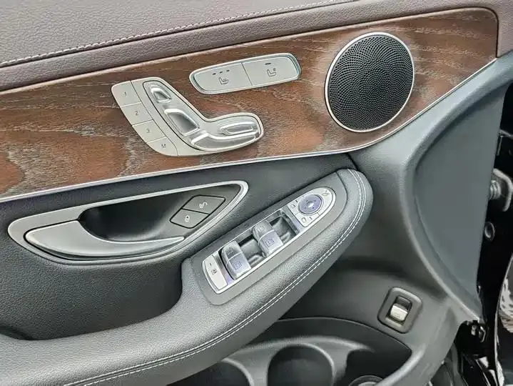Mercedes Benz GLC 2022 Model Facelift GLC 300 L 4MATIC Sporty Version 9