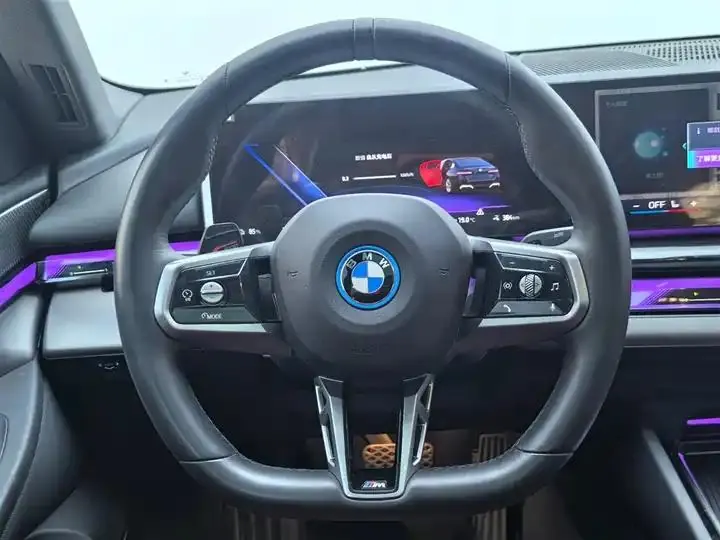 BMW i5 2024 eDrive 35L Premium M Sports Kit 14