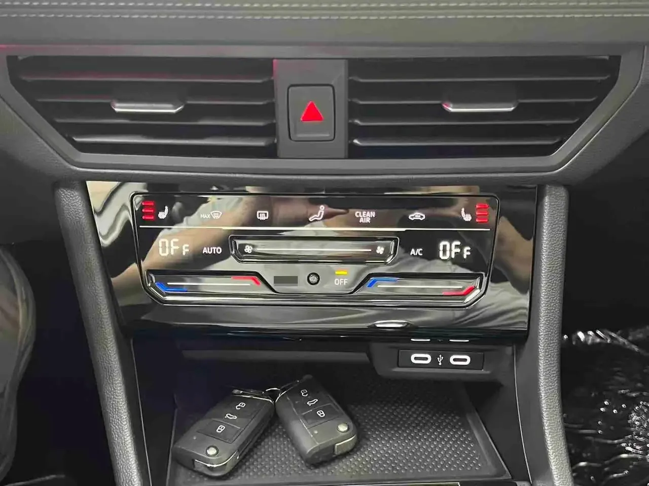 Lavida 2022 280TSI DSG Premium Edition 12