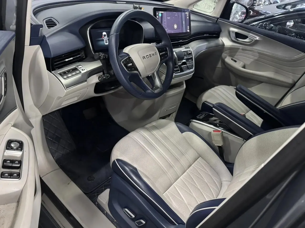 Roewe iMAX8 2021 400TGI Supreme Series Honorable Edition 3