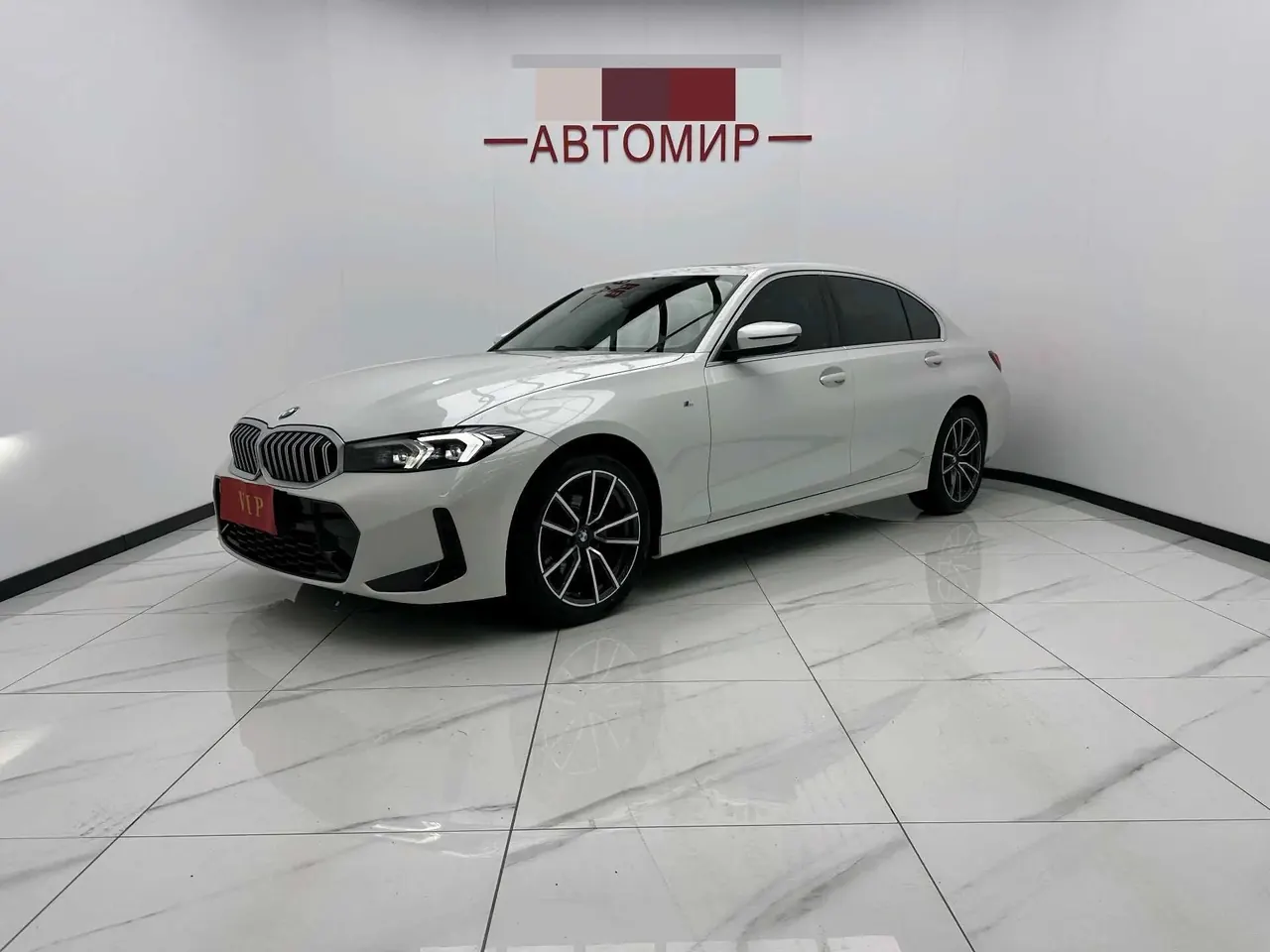 BMW 3 Series 2023 model 320Li M Sport Package - View 1