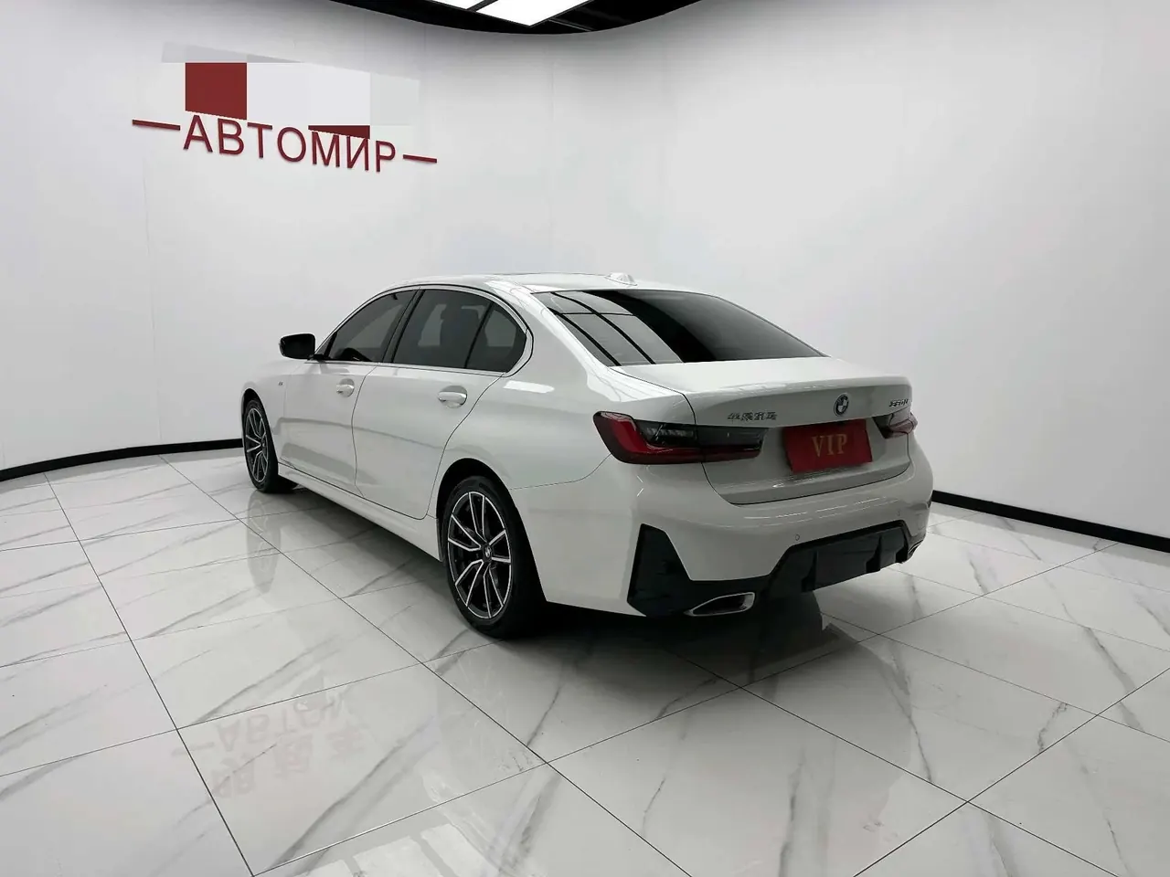 BMW 3 Series 2023 model 320Li M Sport Package 8