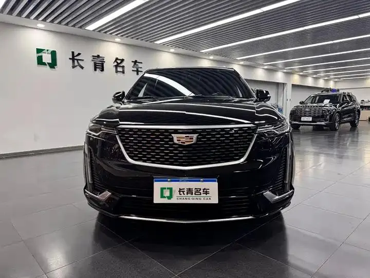 Cadillac XT6 2022 2.0T 7-seat 4-wheel drive fashion model 2