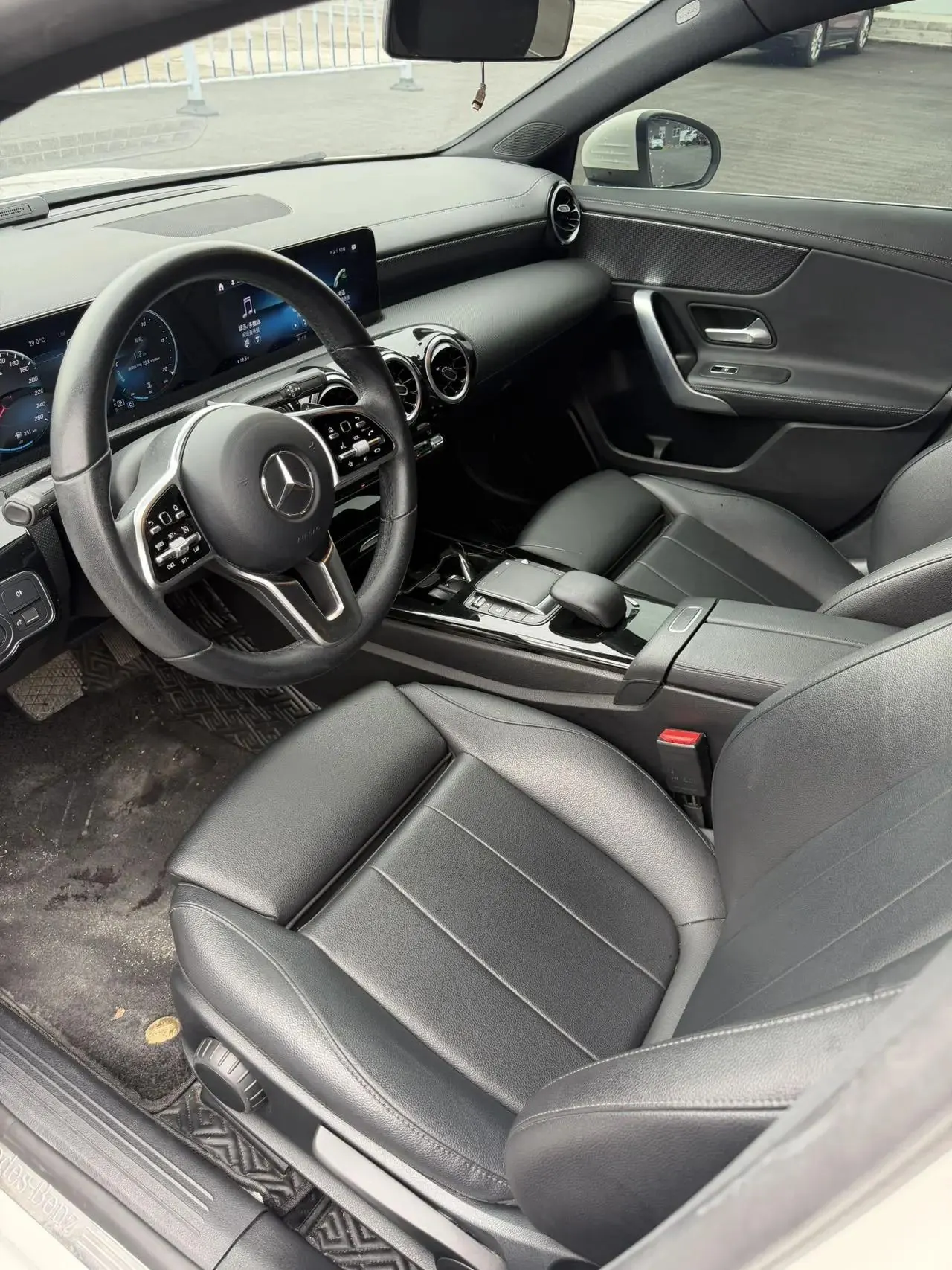 Mercedes Benz Class A 2021 A 200 L Sports Car Dynamic 3