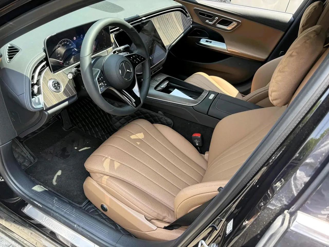 Mercedes Benz E Class 2024 E 300 L 48V 2.0T Fashion Automatic Gear 3