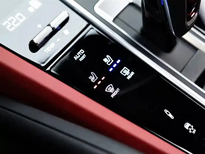 Cayenne 2023 Cayenne 3.0T Platinum Edition 28