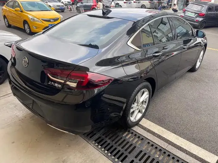 Regal 2020 552T Luxury Model 11