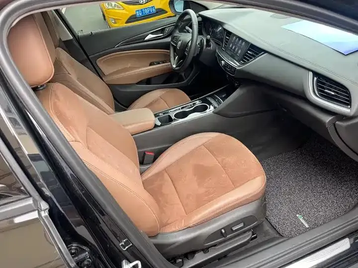 Regal 2020 552T Luxury Model 8
