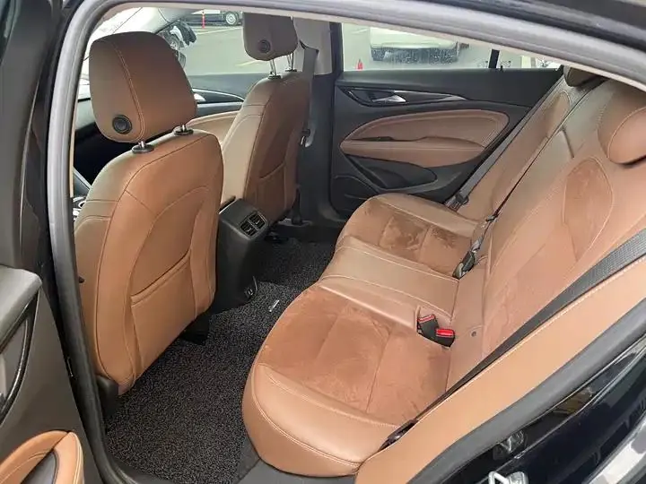 Regal 2020 552T Luxury Model 9