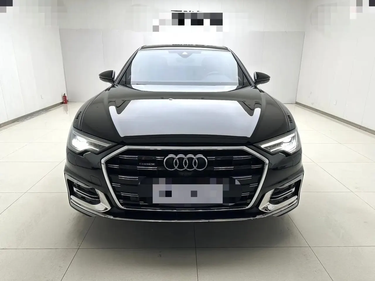Audi 2024 A6L 2.0TFSI 45TFSI Quattro Prestige Dynamic Edition Automatic 2