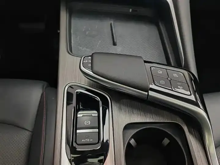 ChangAn UNI-T 2020 1.5T Flagship 13