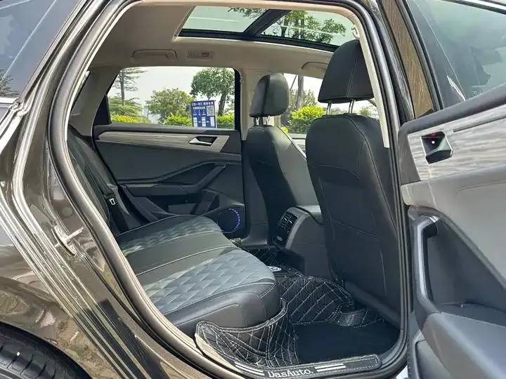 Sagittarius 2023 300TSI DSG Exceed Edition 11