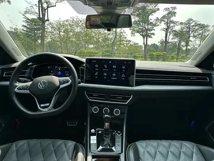 Sagittarius 2023 300TSI DSG Exceed Edition 14
