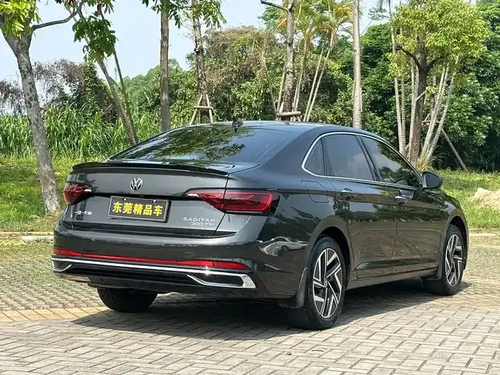 Sagittarius 2023 300TSI DSG Exceed Edition 8