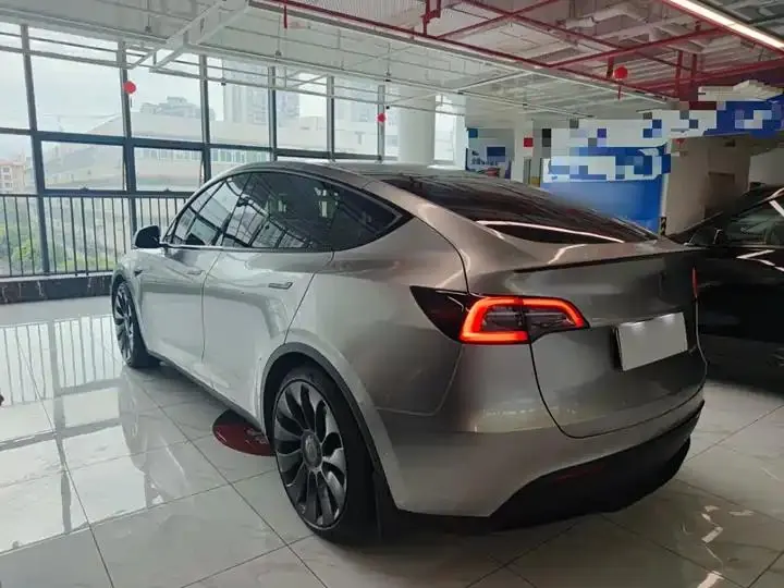 Model Y 2021 Performance High Performance All Wheel Drive 5