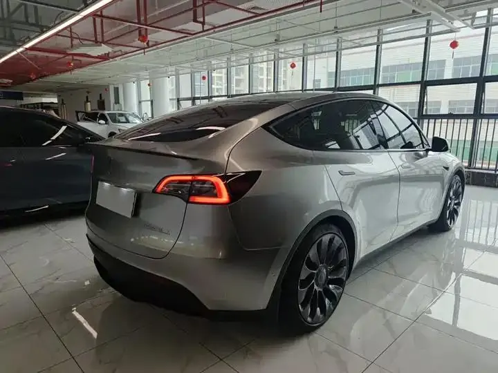 Model Y 2021 Performance High Performance All Wheel Drive 7