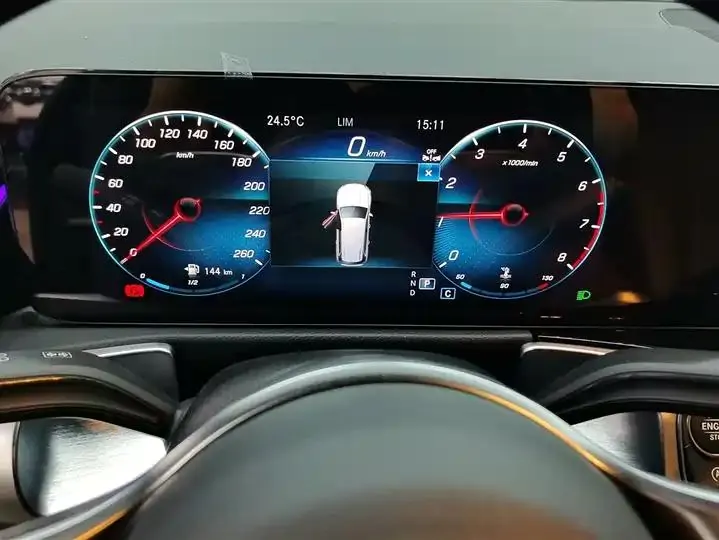 Mercedes Benz GLB 2023 GLB 220 Fashion 14