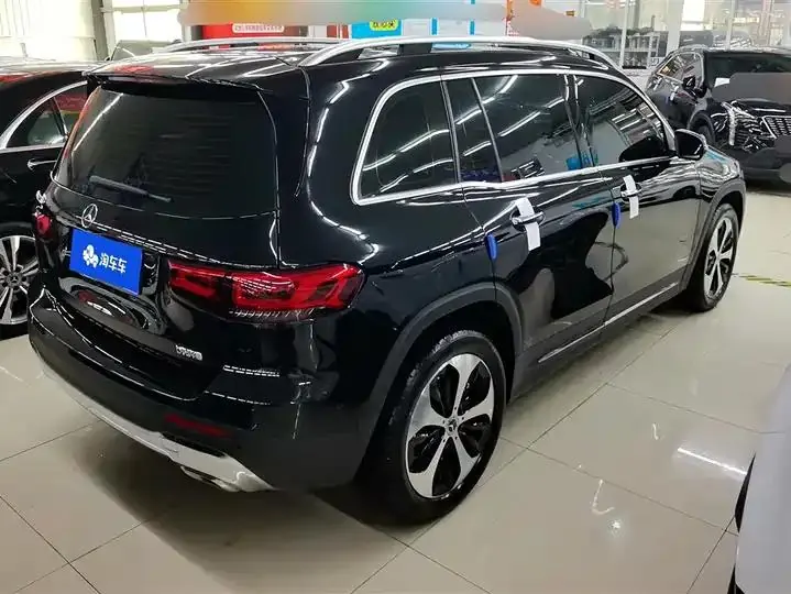 Mercedes Benz GLB 2023 GLB 220 Fashion 3