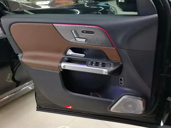 Mercedes Benz GLB 2023 GLB 220 Fashion 7